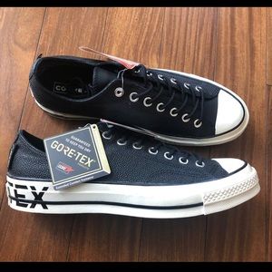 Gore-Tex Converse low sneakers NWT